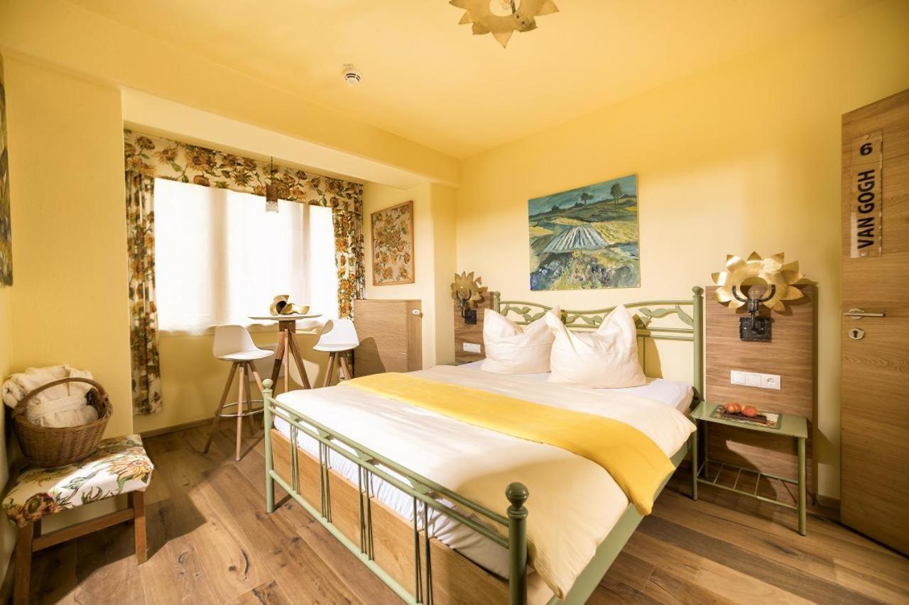 Malerwinkl Restaurant + Kunsthotel Hatzendorf Luaran gambar